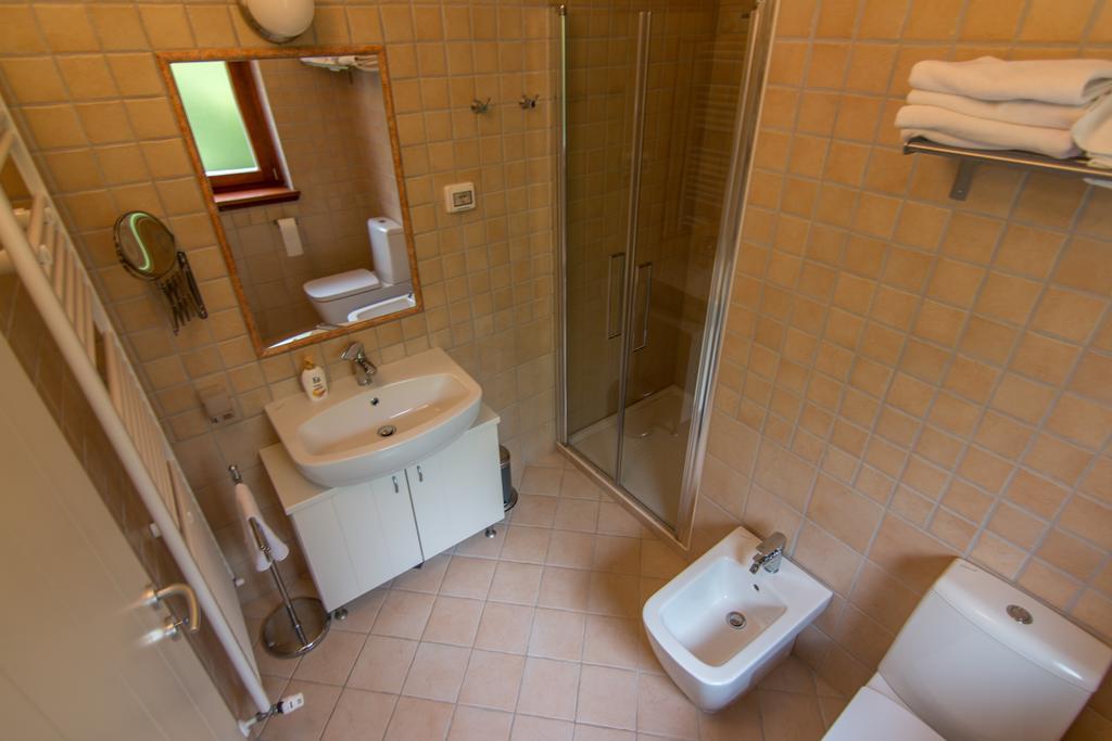 Apartments Athos Rabac Zewnętrze zdjęcie