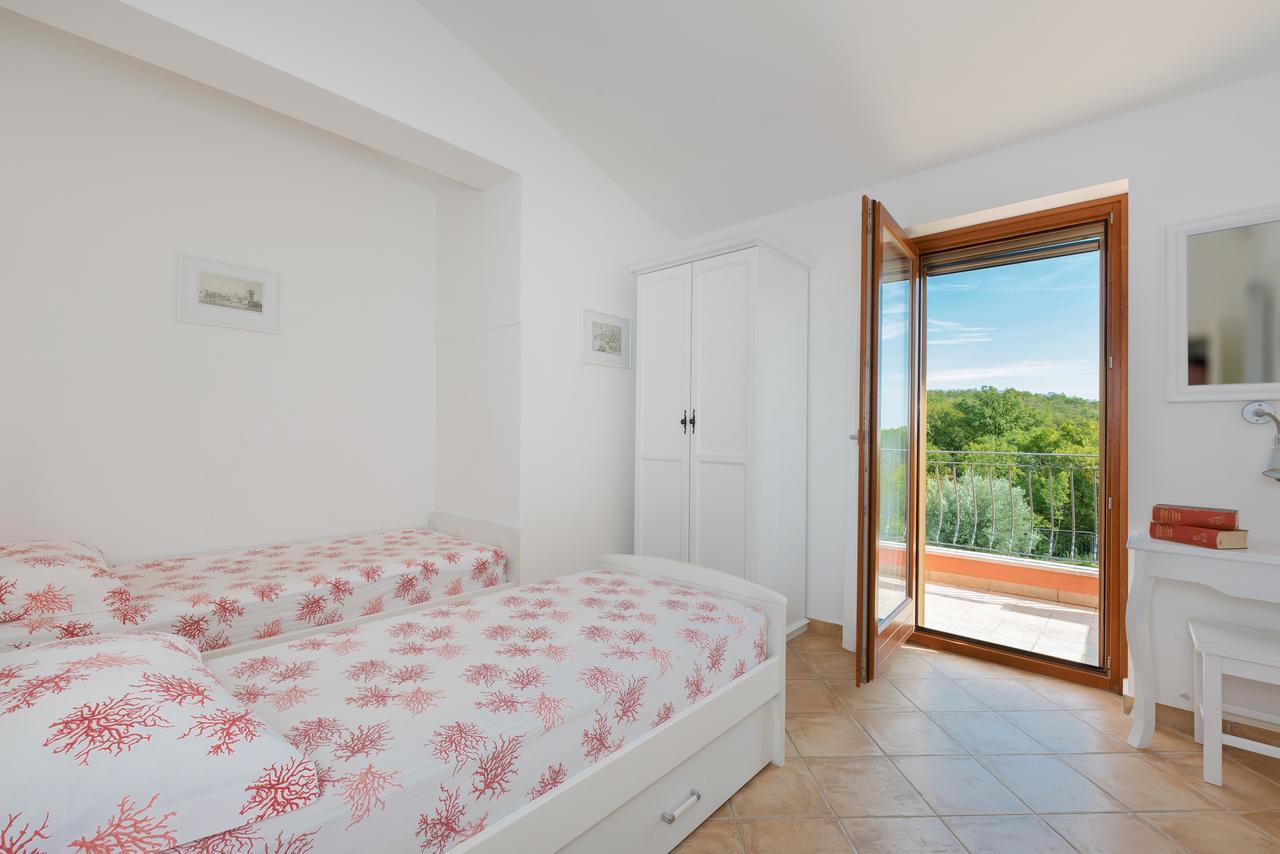 Apartments Athos Rabac Zewnętrze zdjęcie